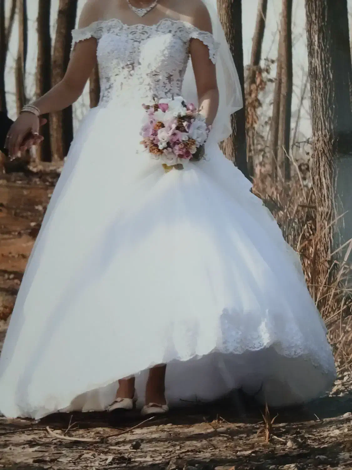 لباس عروس|لباس|رشت, شهرک قدس|دیوار