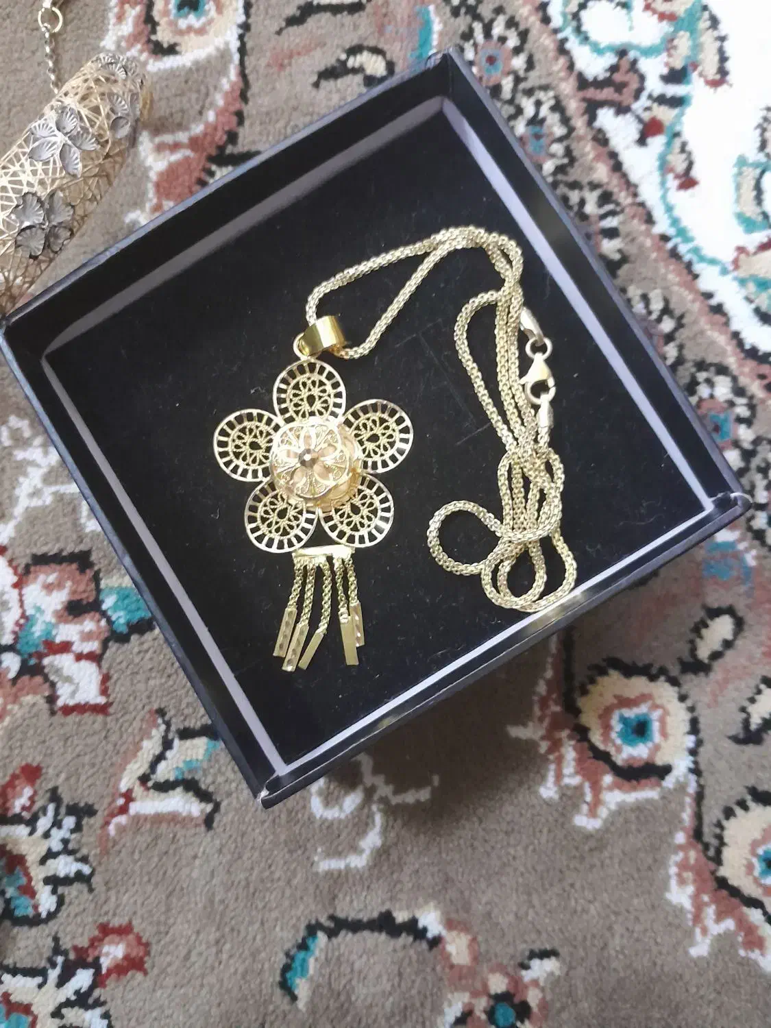 طلا|جواهرات|ایلام, |دیوار