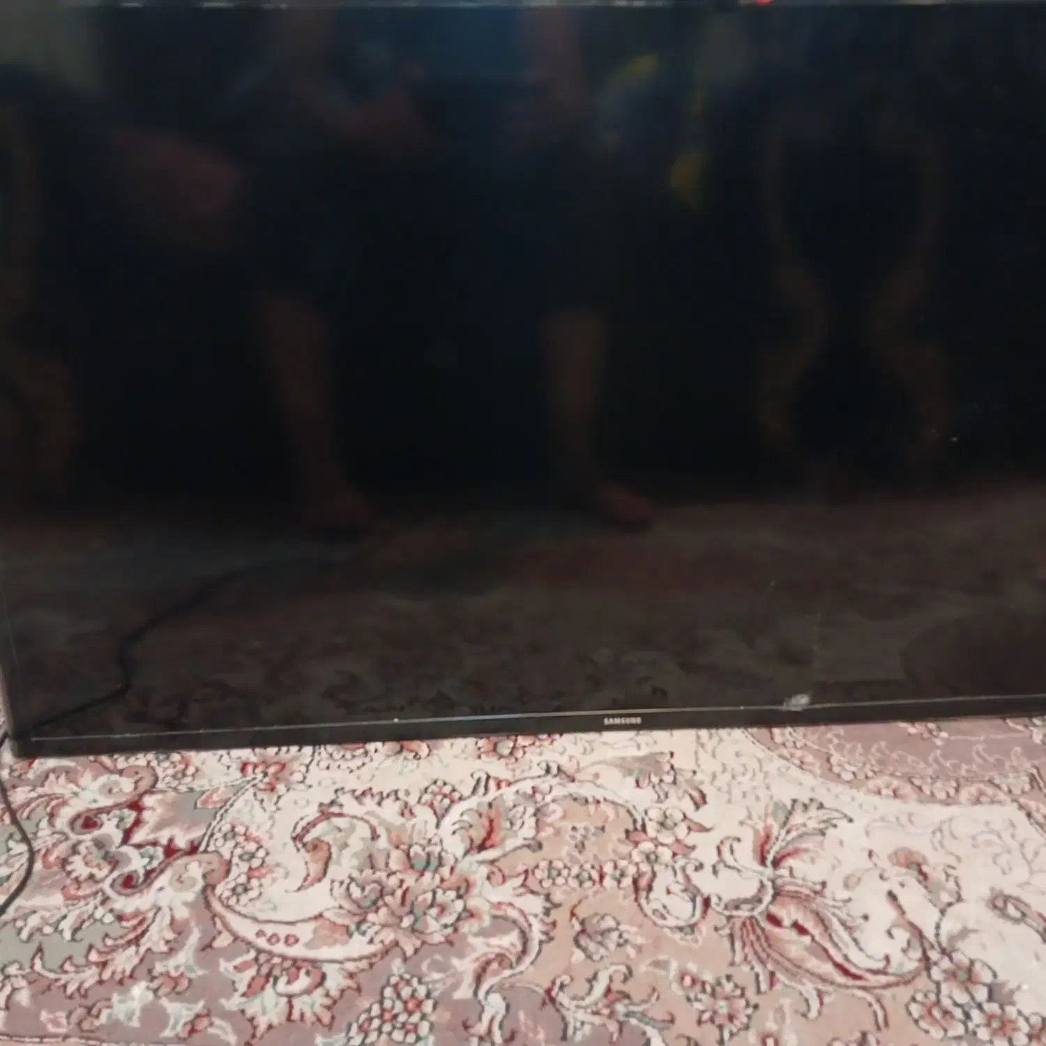 lid TV|تلویزیون و پروژکتور|بروجرد, |دیوار