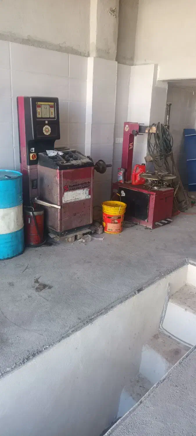 وسایل آپاراتی|ابزارآلات|قروه, |دیوار