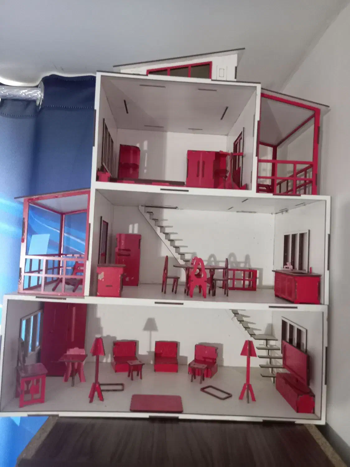 کلبه چوبی زیبا|اسباببازی|فردیس, شهرک شهید حسینی|دیوار