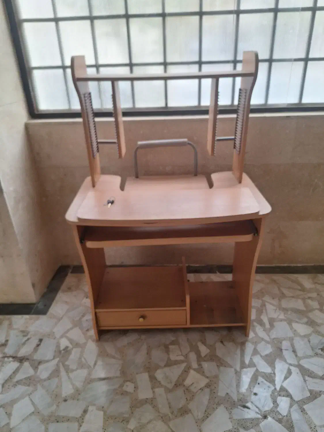 میز تحریر.میز کامپیوتر.|میز تحریر و کامپیوتر|کرج, شهرک بهداری|دیوار