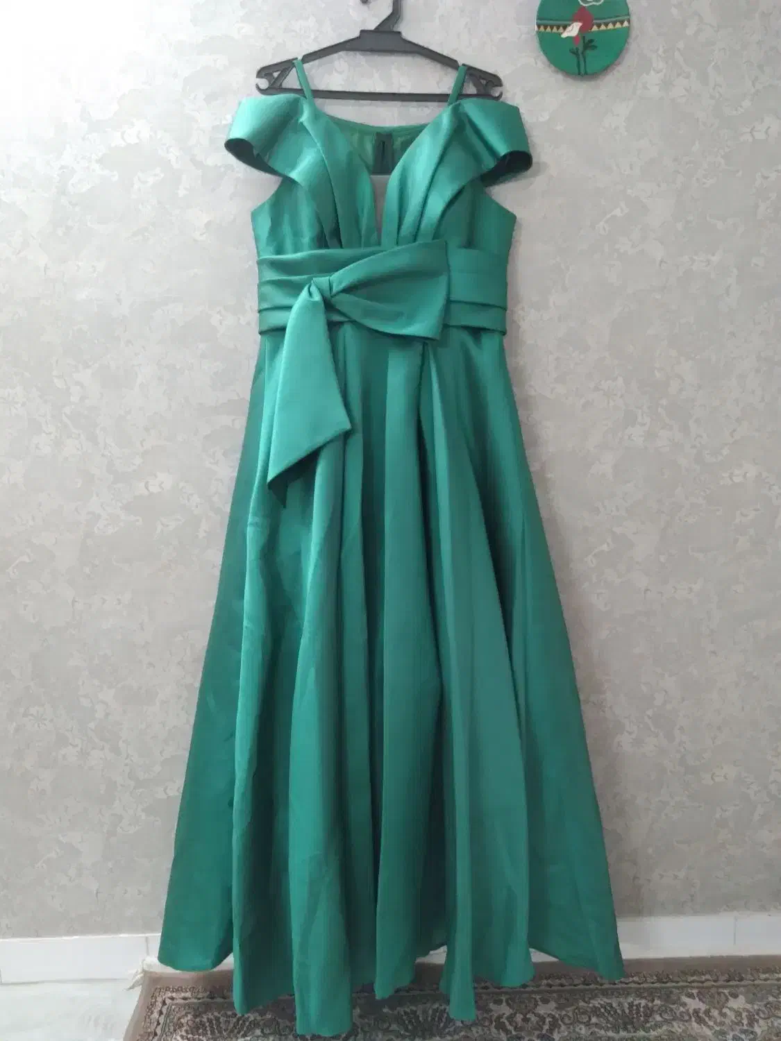 پیراهن مجلسی|لباس|تهران, طرشت|دیوار