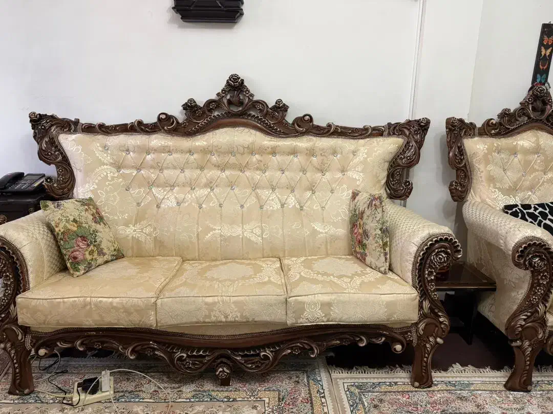 مبل با عسلی تمیز|مبلمان خانگی و میز عسلی|سنندج, |دیوار