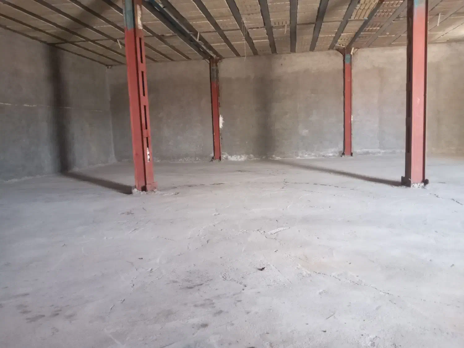 پیلوت.جهت انباری ۱۲۰ متری|اجارهٔ دفتر صنعتی، کشاورزی، تجاری|سیرجان, |دیوار