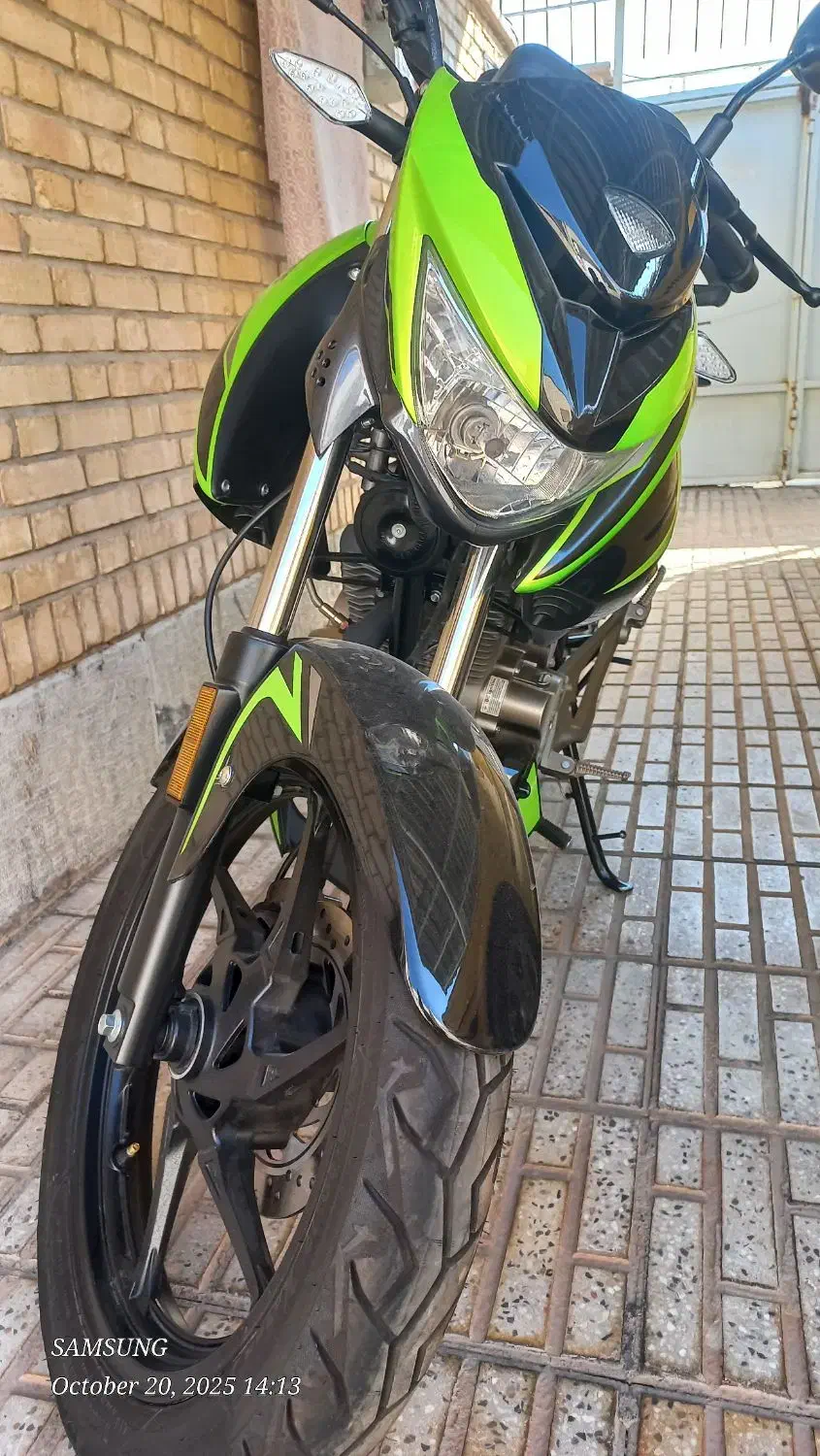 موتور سیکلت زونتس|موتورسیکلت|شاهینشهر, شهرک ردانی پور|دیوار