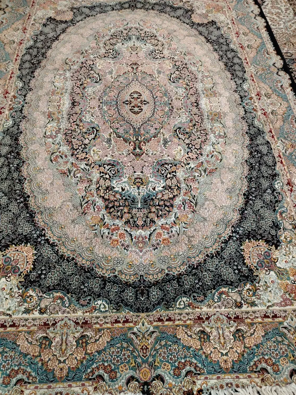 فرش 9 متری تک|فرش|بیرجند, |دیوار