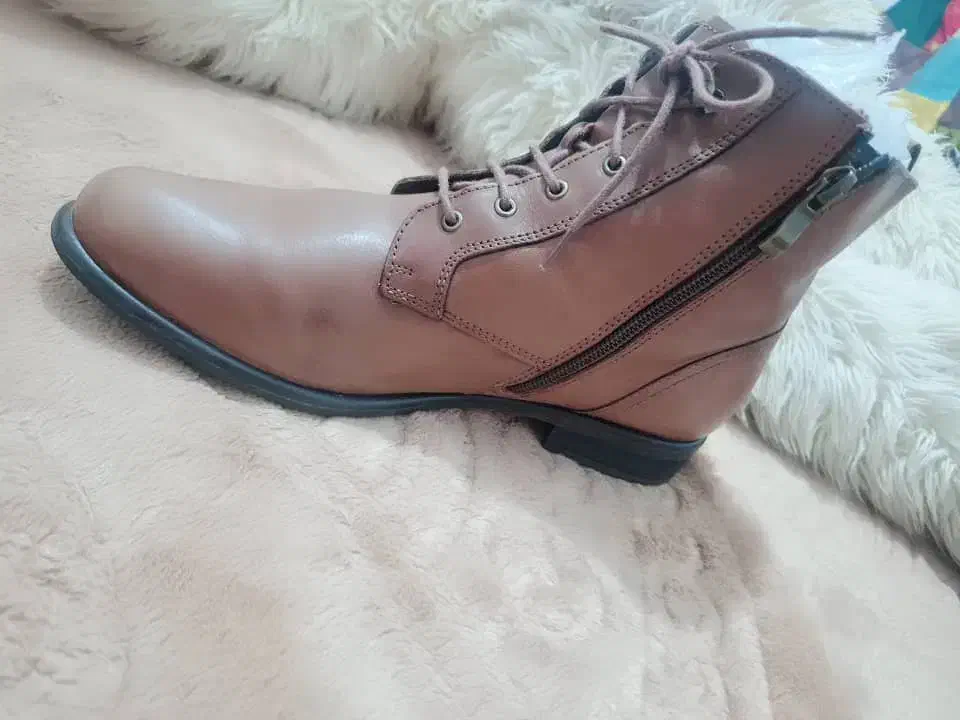 ۴جفت کفش چرم طبیعی|کیف، کفش، کمربند|یاسوج, |دیوار