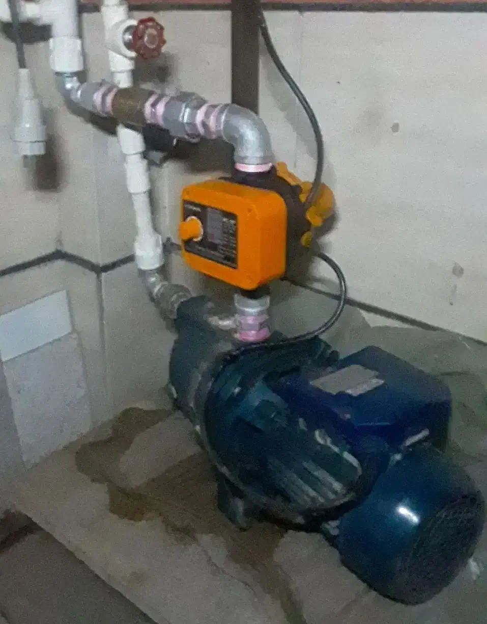 نصب وتعمیرانواع پمپ آب وکفکش|خدمات پیشه و مهارت|همدان, |دیوار