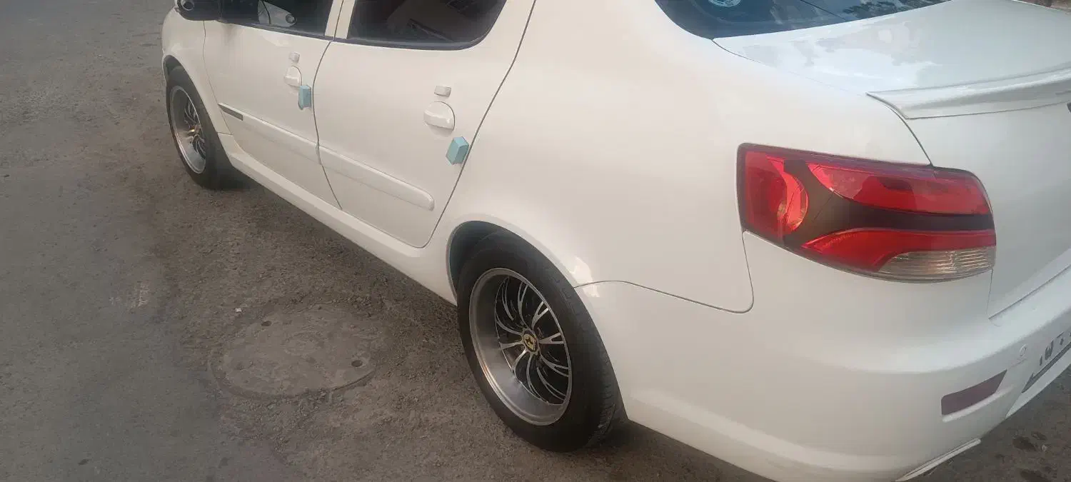 رانا پلاس ارتقاع یافته مدل 1403|خودرو سواری و وانت|اسلام‌شهر, مسکن مهر اسلاشهر (شهرک امام خمینی)|دیوار