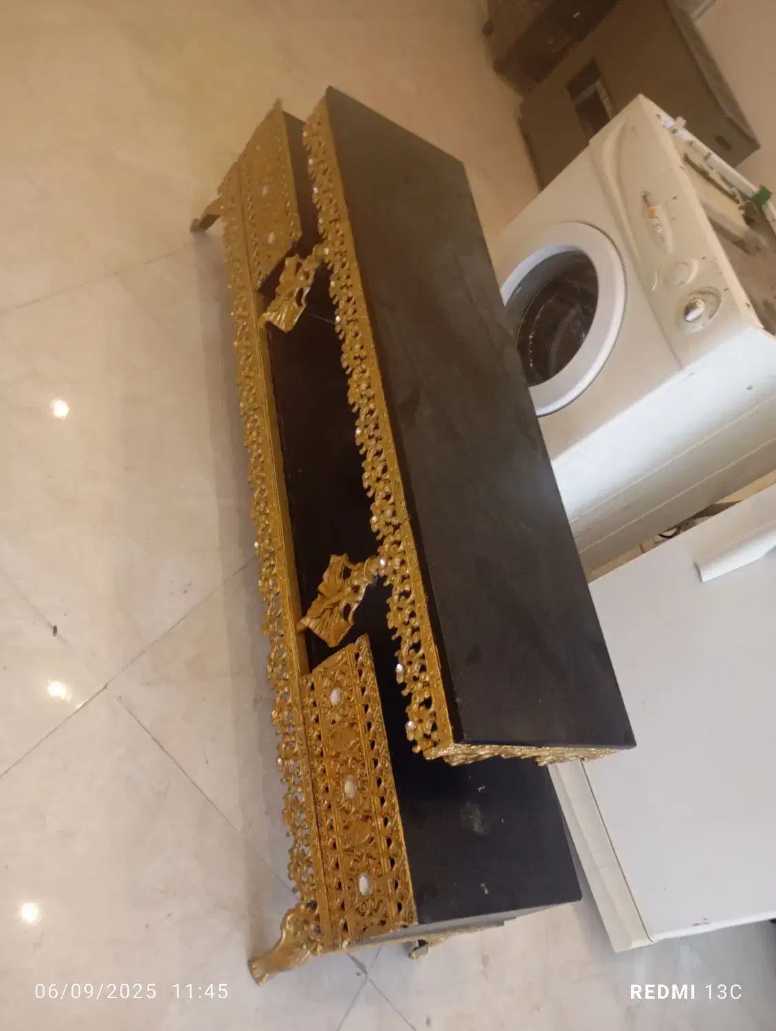 لوازم قدیمی|کلکسیون اشیاء عتیقه|اراک, |دیوار