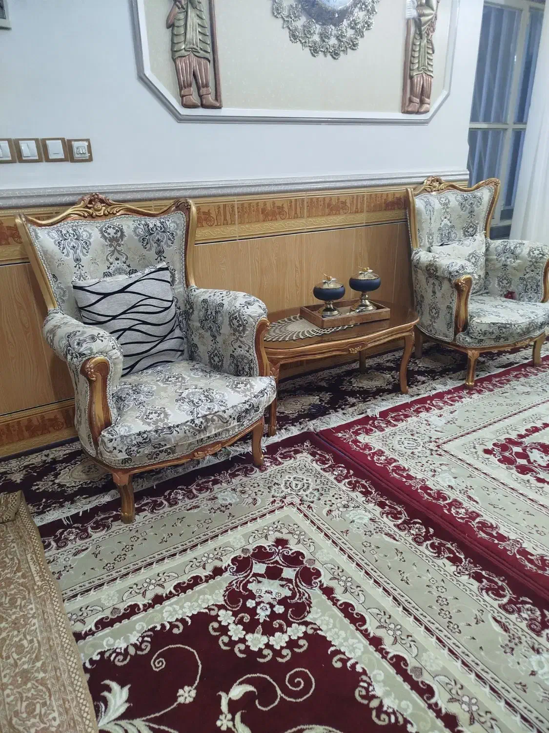 مبلمان 9نفر ۱۰ملییون تمان|مبلمان خانگی و میز عسلی|نهاوند, |دیوار