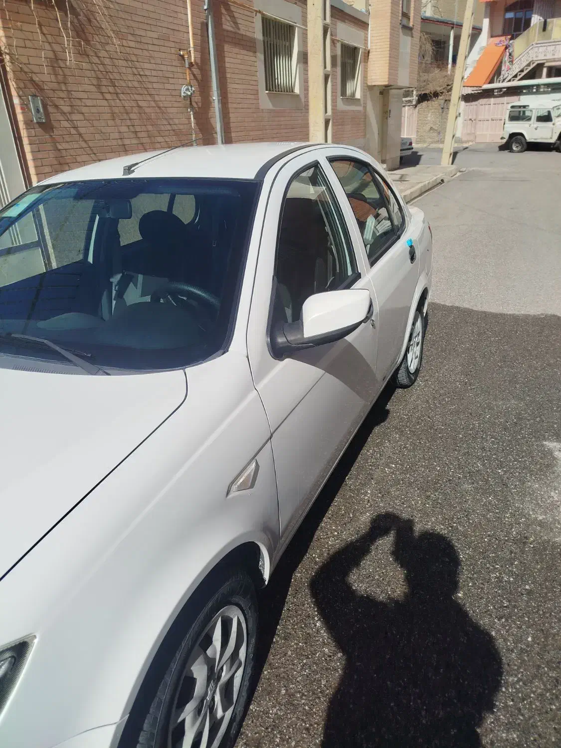 ساینا مدل 1401|خودرو سواری و وانت|شهرکرد, |دیوار