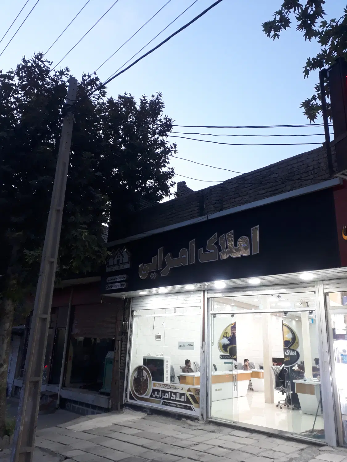 اپارتمان ۱۰۱متر جهاد گران کلید اول|فروش آپارتمان|خرمآباد, |دیوار