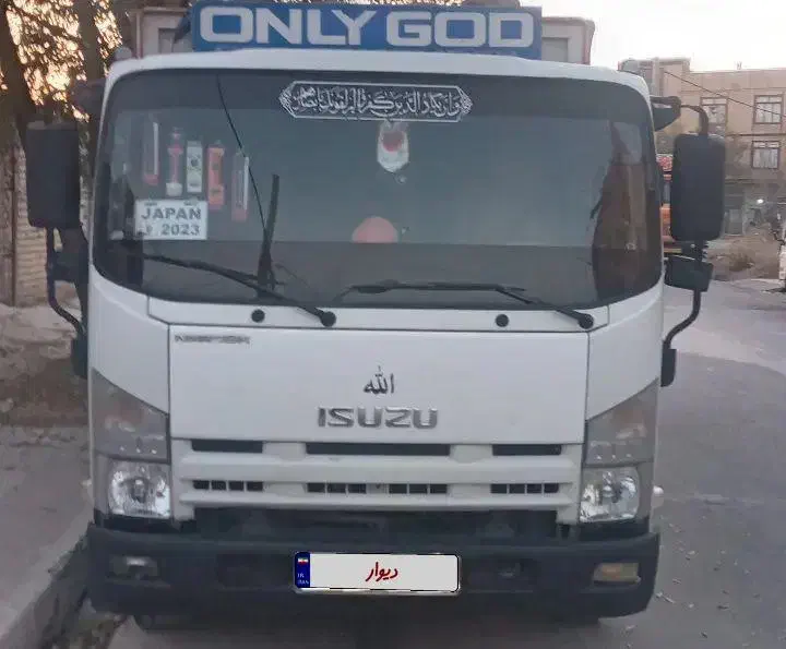 ایسوزو ۸تن|خودرو سنگین|قوچان, |دیوار