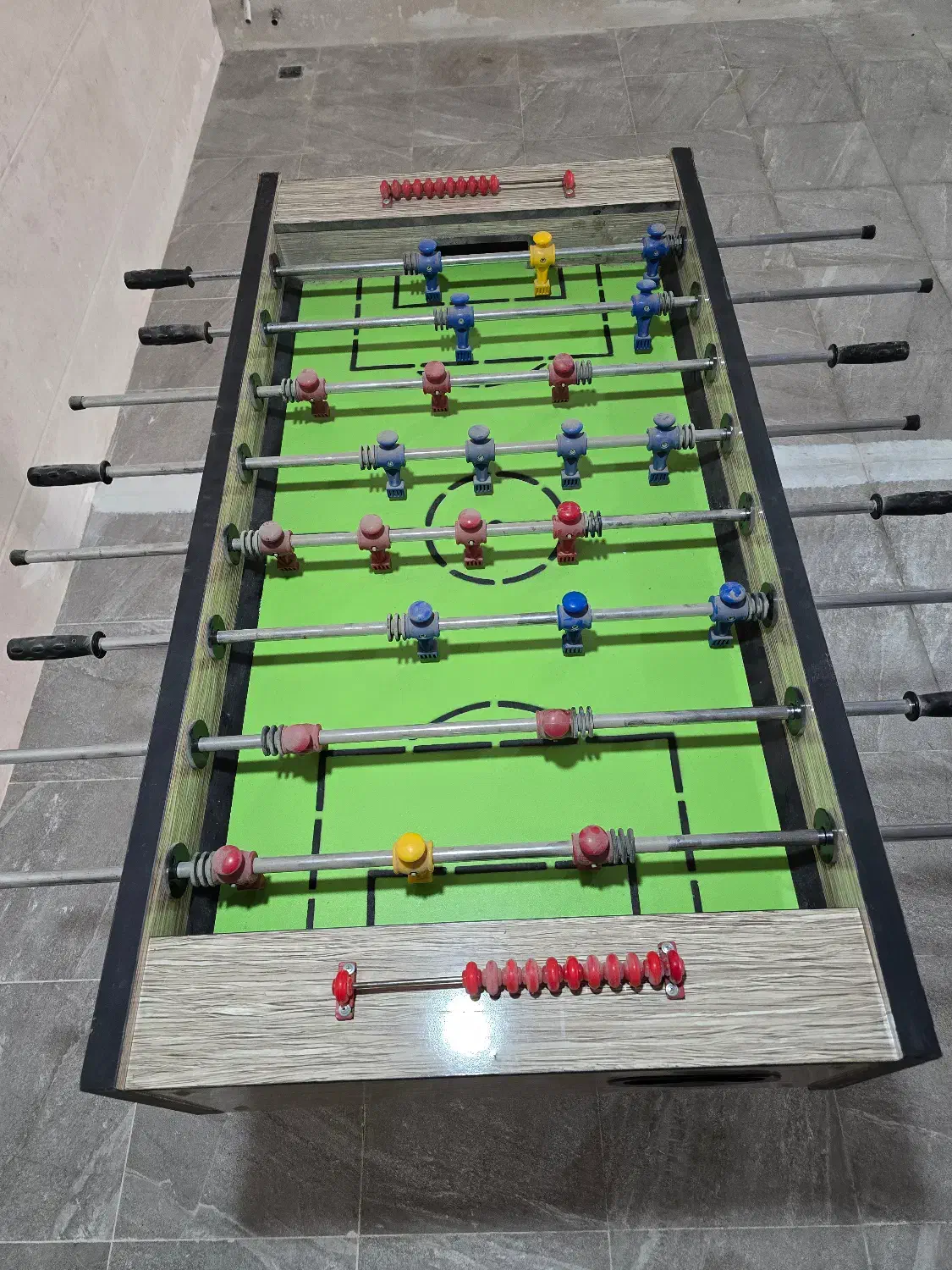 فوتبال دستی|اسباببازی|شیراز, فرهنگ شهر|دیوار