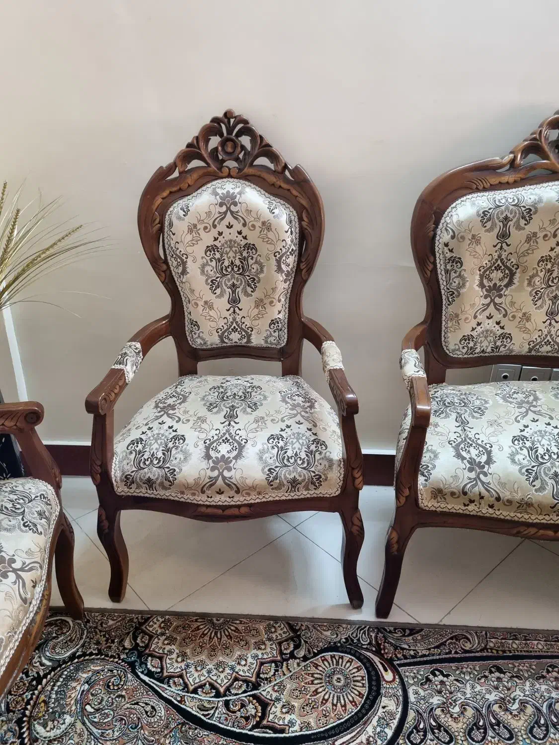 مبل استیل ۹ نفره در حد نو و کاملا تمیز|مبلمان خانگی و میز عسلی|تهران, افسریه جنوبی|دیوار