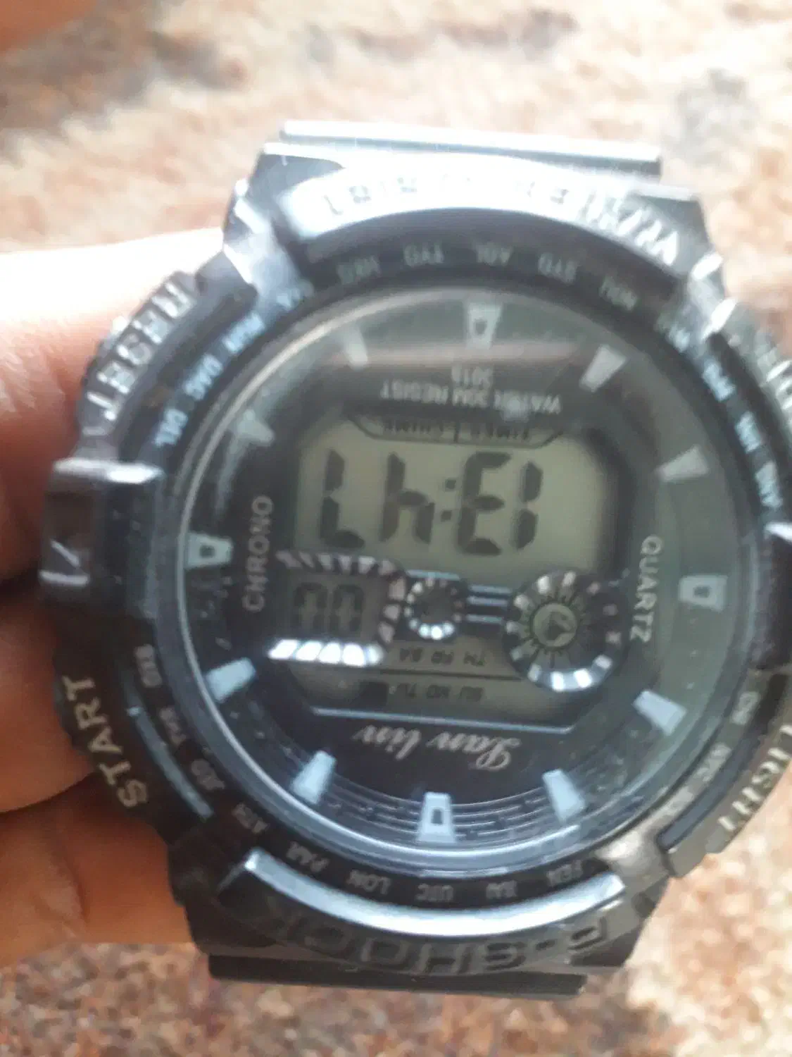 ساعت درجه یک این ۳سال باطری پلمپ خودش روش هست|ساعت|دهلران, |دیوار