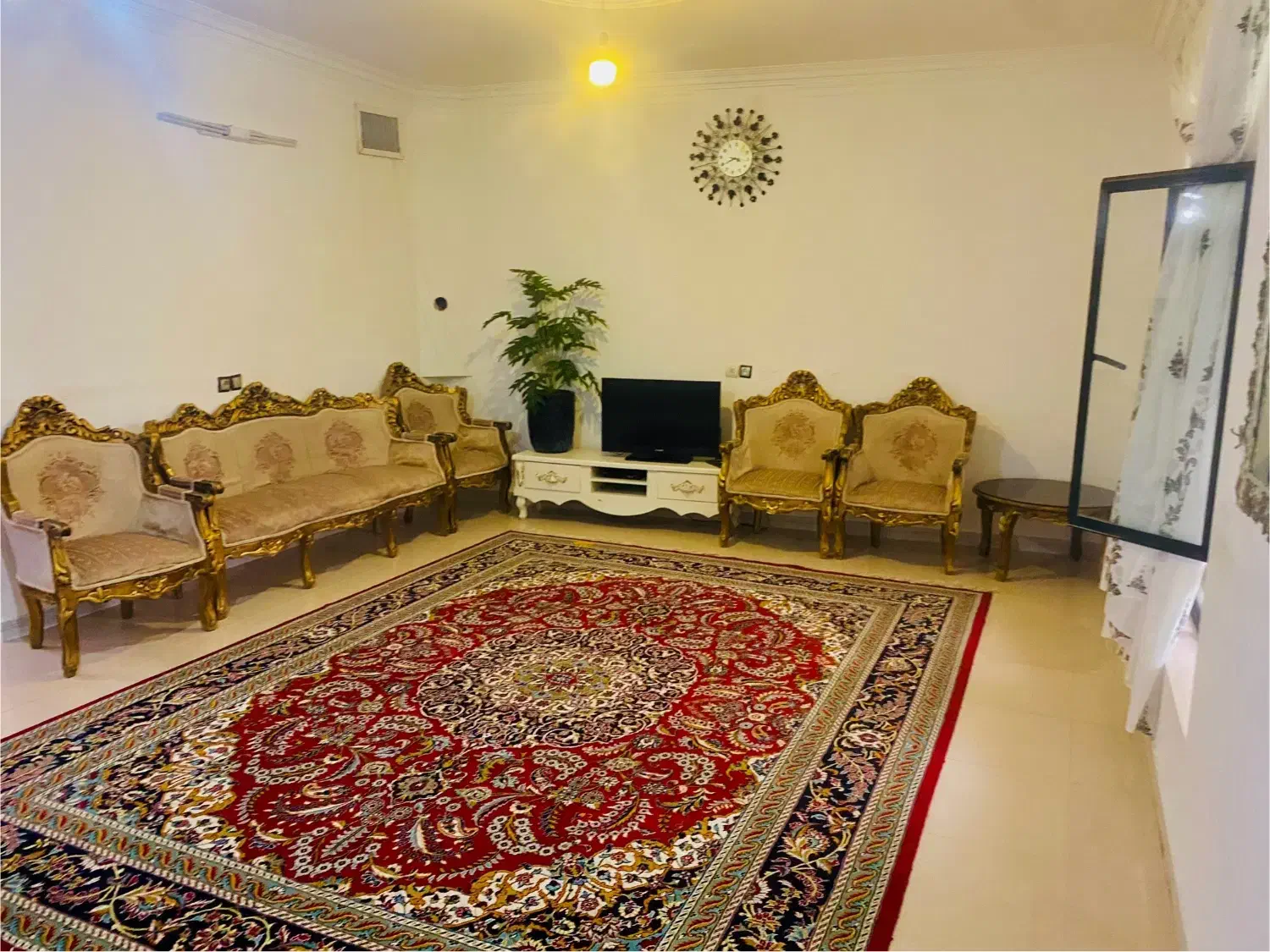 باغویلا جنگلی بااستخر آبگرم زلال وتصفیه وپارکنیگ|اجارهٔ کوتاه‌مدت ویلا و باغ|نیشابور, فضل|دیوار