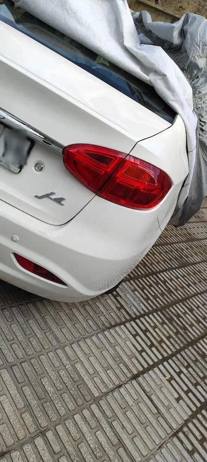 جک j4 مدل ۱۴۰۳کارکرد ۱۷۰۰ فروش فوری توضیحات|خودرو سواری و وانت|کرمانشاه, |دیوار