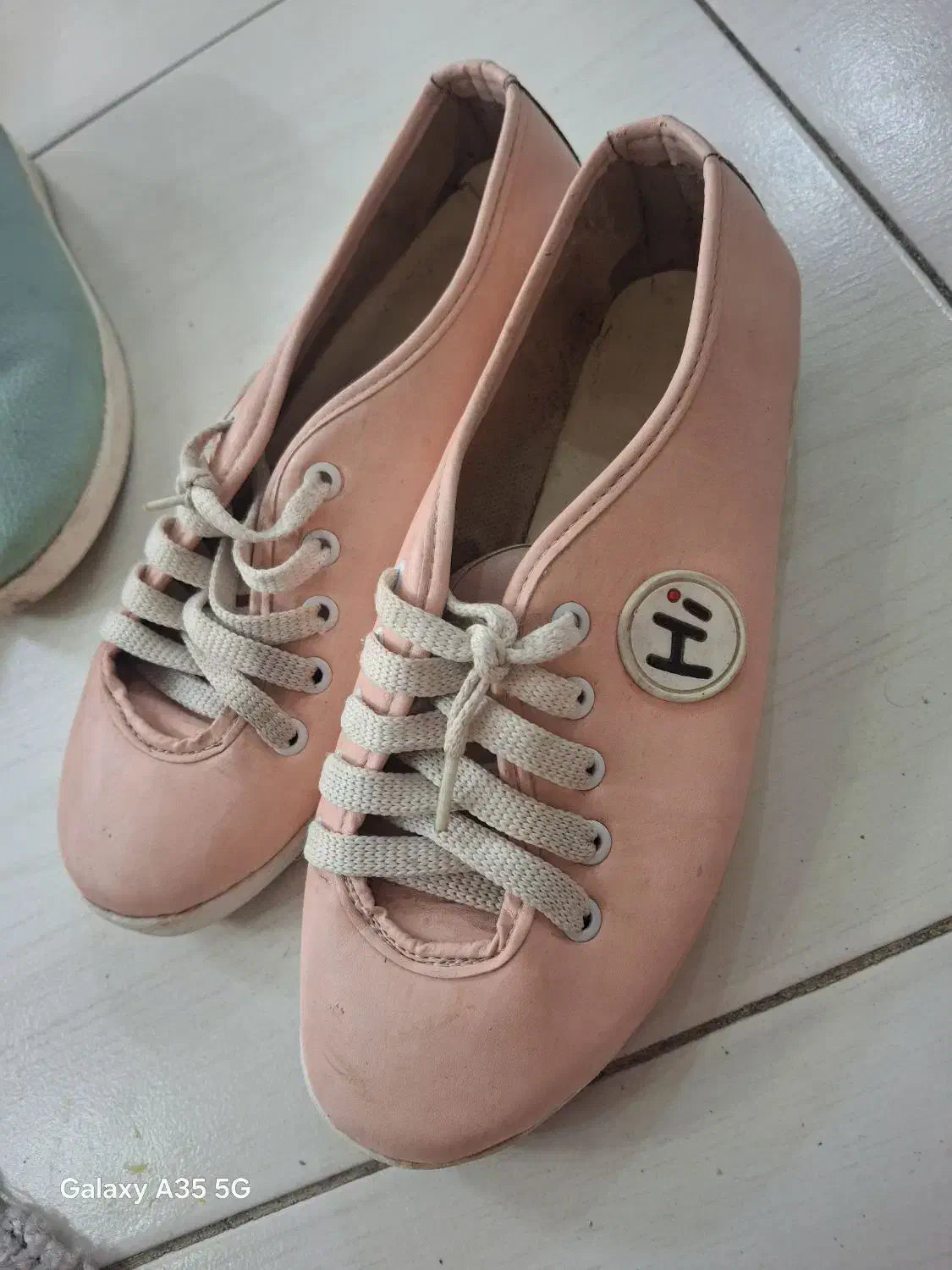 تعدادی کفش نو و کارکرده سالم|کیف، کفش، کمربند|فردیس, شهرک ارم|دیوار