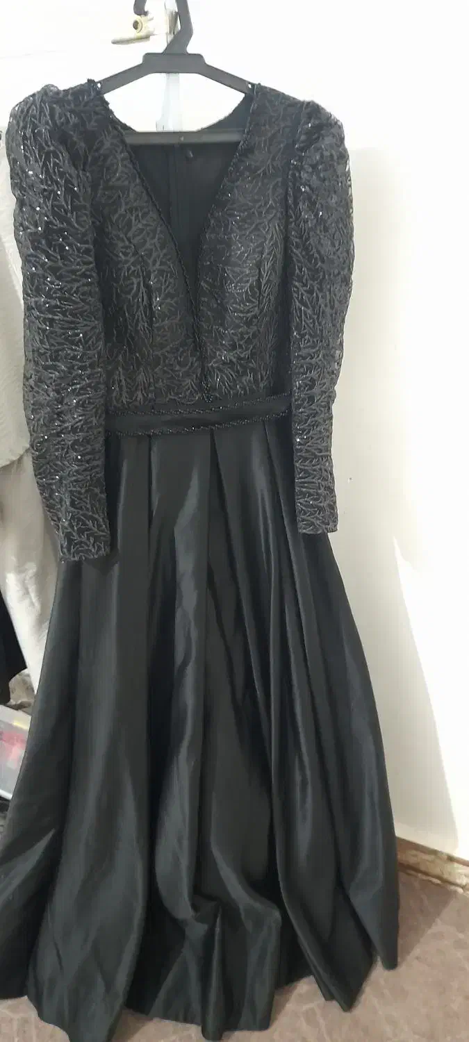 لباس مجلسی|لباس|رامشیر, |دیوار