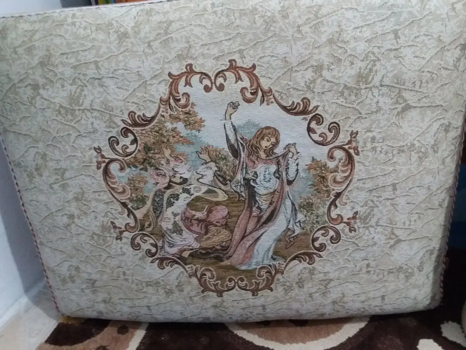 پشتی سالم|پشتی|بندر انزلی, سی متری|دیوار