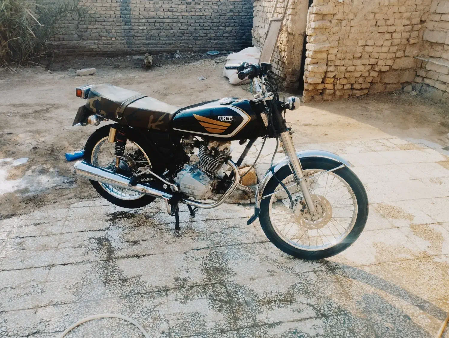 موتور مدل 93 مدارک تکمیل 200|موتورسیکلت|زابل, |دیوار