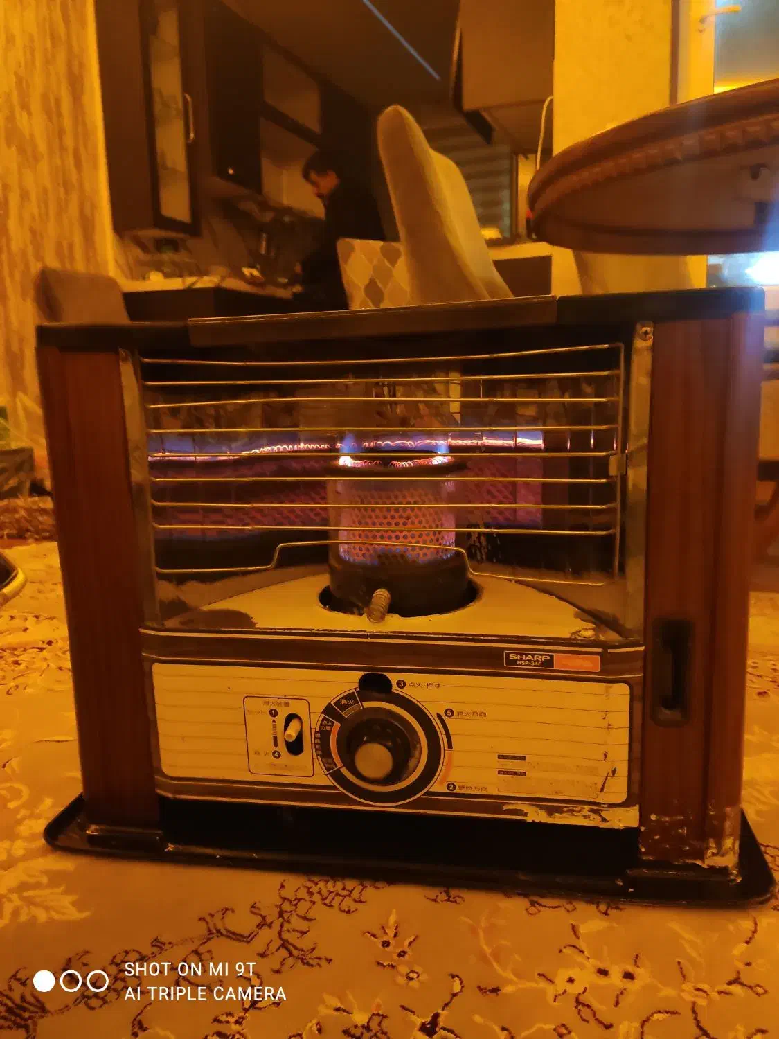 بخاری نفتی  شارپ ژاپن دماوند آبسرد|بخاری، هیتر، شومینه|آبسرد, |دیوار