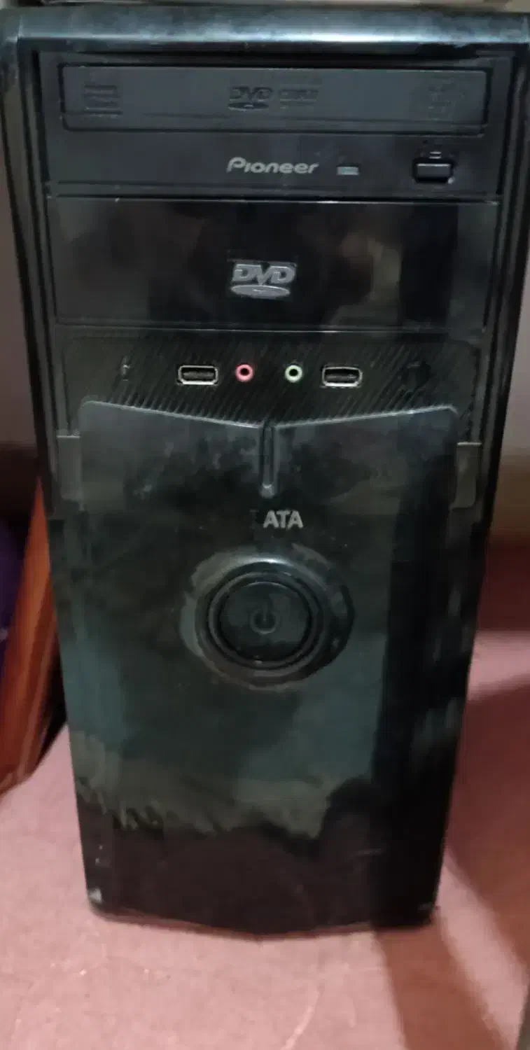 مانیتور lg flatron w1943s و کیس کامپیوتر pioneer|رایانه رومیزی|شاهین‌شهر, طالقانی|دیوار