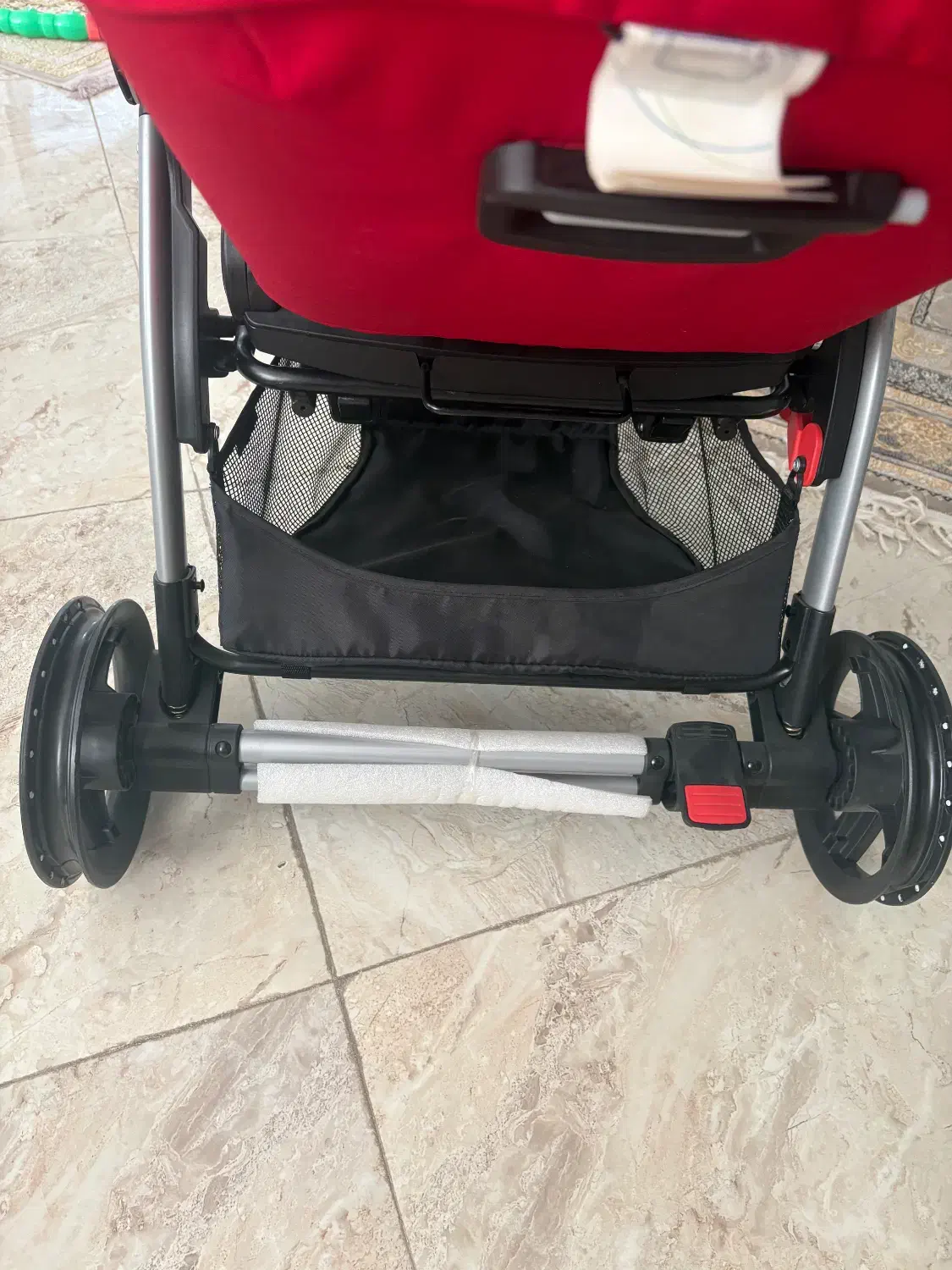 کالسکه مکسی کوزی|کالسکه و لوازم جانبی|شهریار, کردزار|دیوار