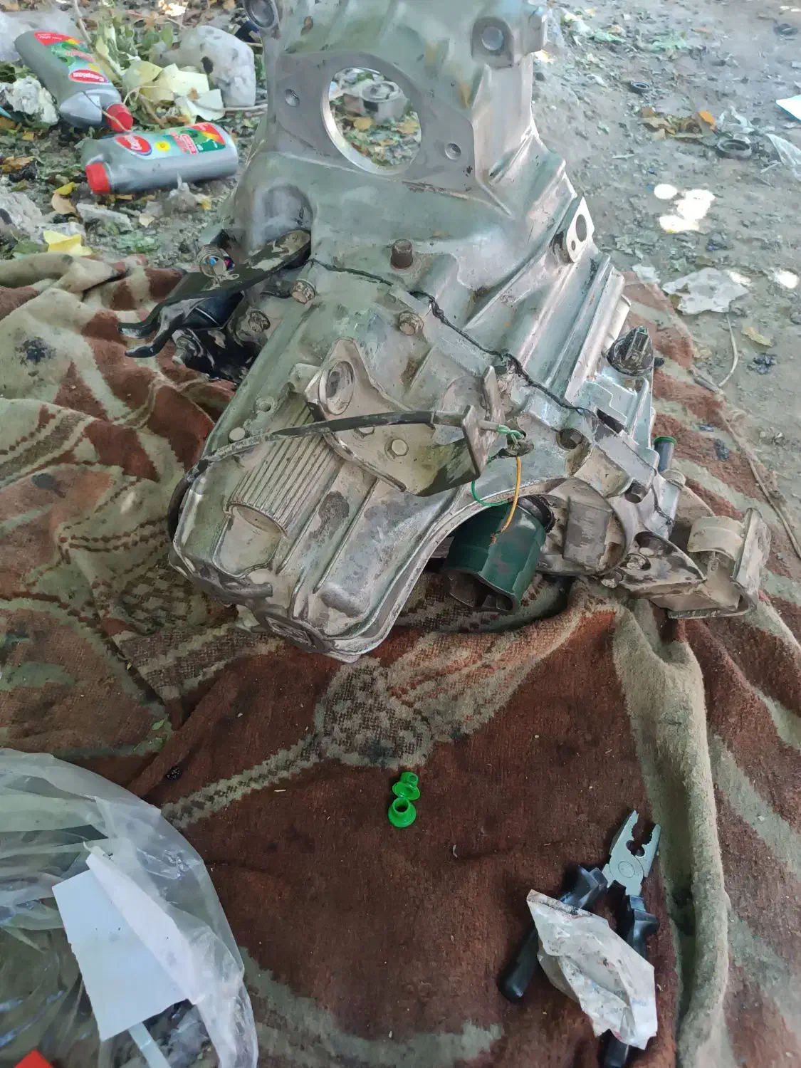 مکانیکی تخصصی انواع خودرو های ایرانی|خدمات موتور و ماشین|میناب, |دیوار