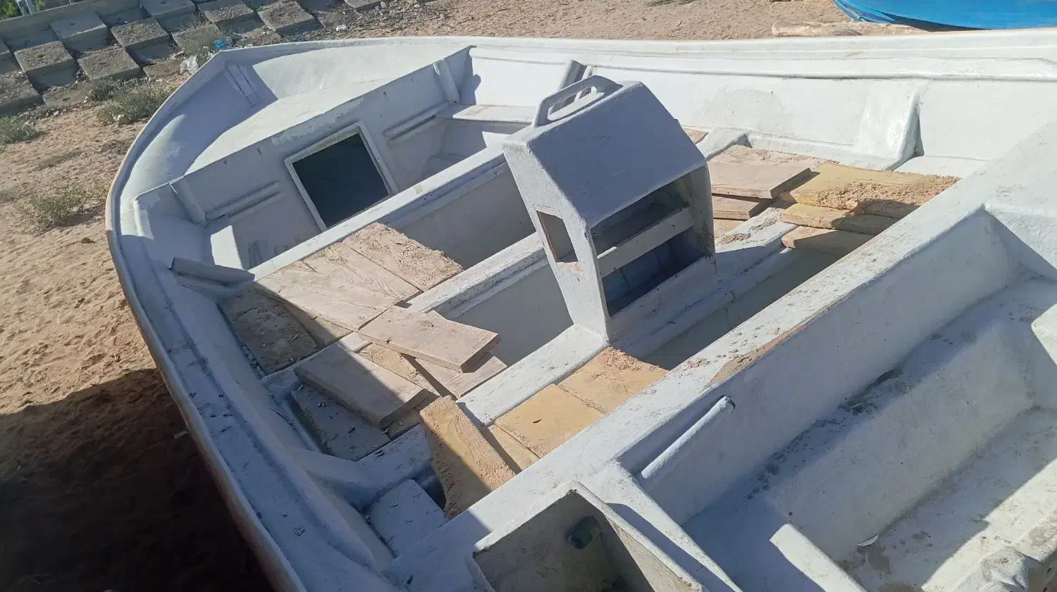 تشت قایق|قایق و سایر وسایل نقلیه|چابهار, |دیوار