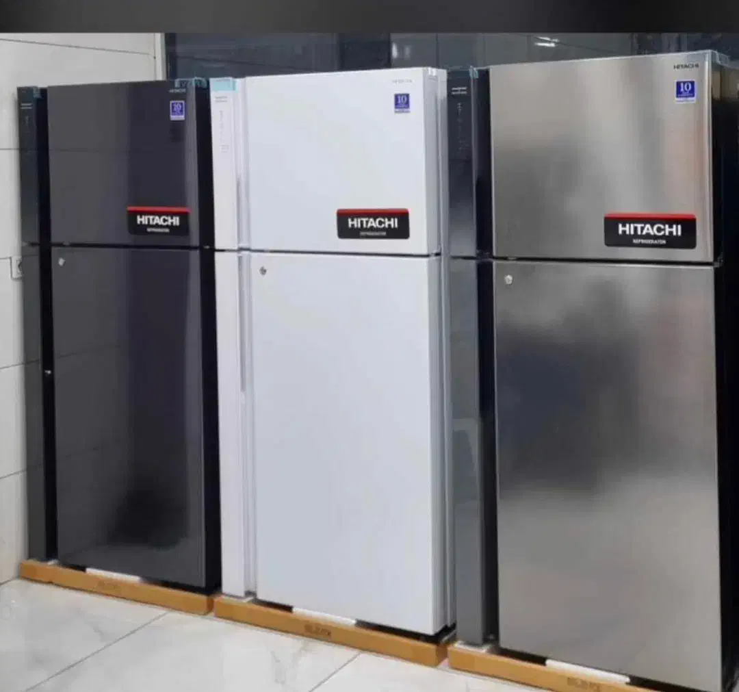 یخچال فریزر هیتاچی ژاپن 2درب فریزر بالا جدید|یخچال و فریزر|شیراز, شهرک گلستان|دیوار