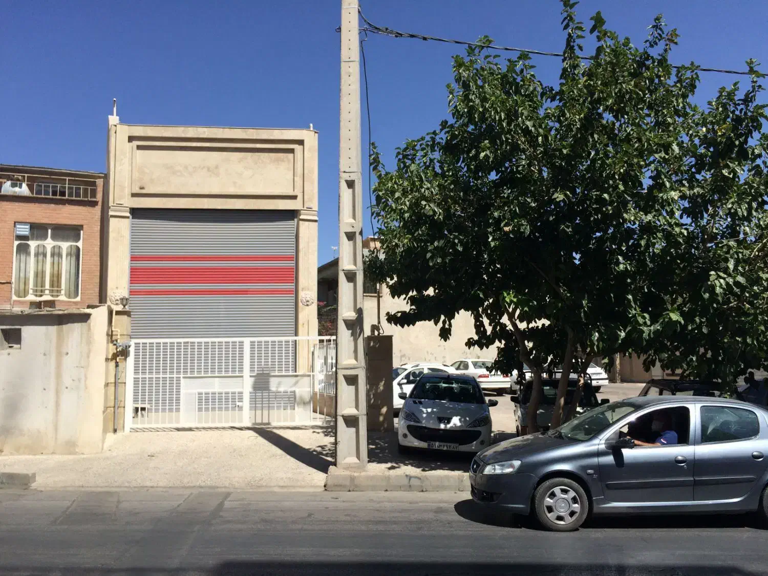 اجاره مغازه بلوار سیاحتگر|اجارهٔ مغازه و غرفه|شیراز, اصلاح‌نژاد|دیوار