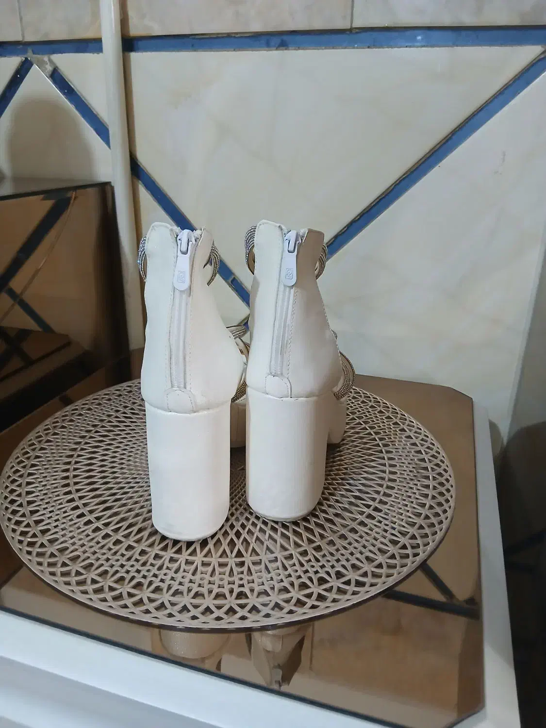 کیف و کفش|کیف، کفش، کمربند|پاکدشت, پاکدشت (مامازند)|دیوار