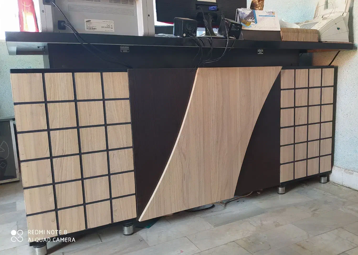 میز کار MDF در حد نو + صندلی مدیریتی گردان|دفتر کار|بندرعباس, |دیوار