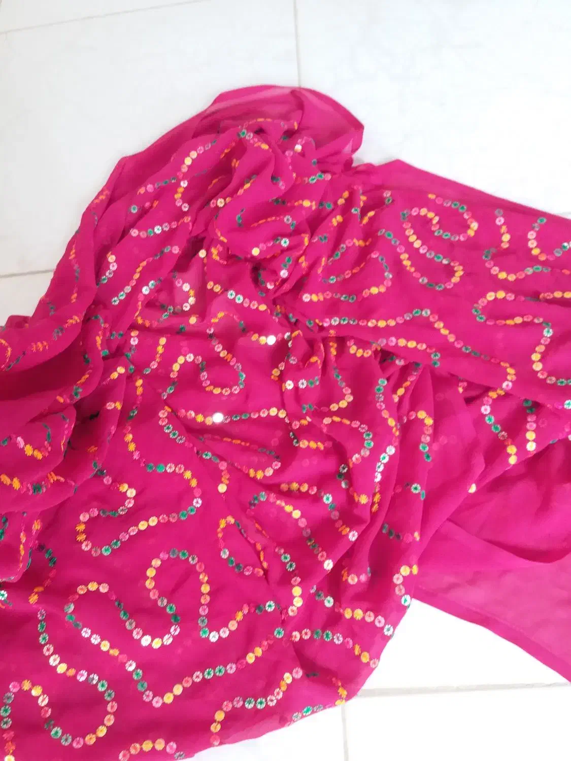 قواره پارچه  کوردی|لباس|سنندج, |دیوار