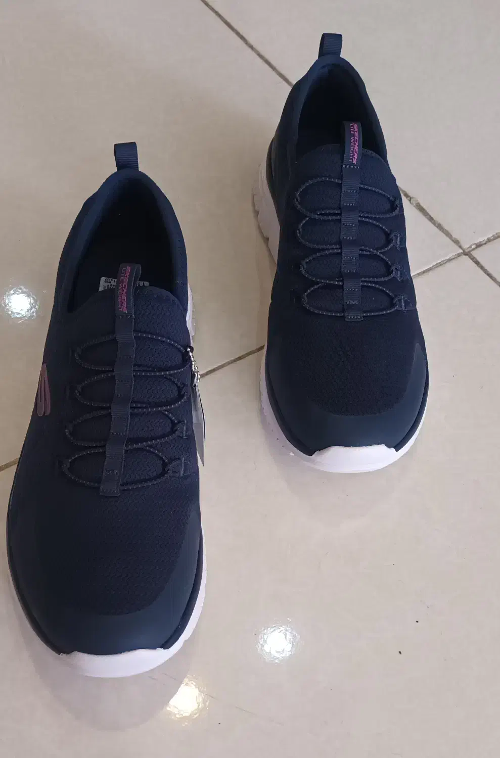 کفش اسکیچرز نو|کیف، کفش، کمربند|یزد, |دیوار