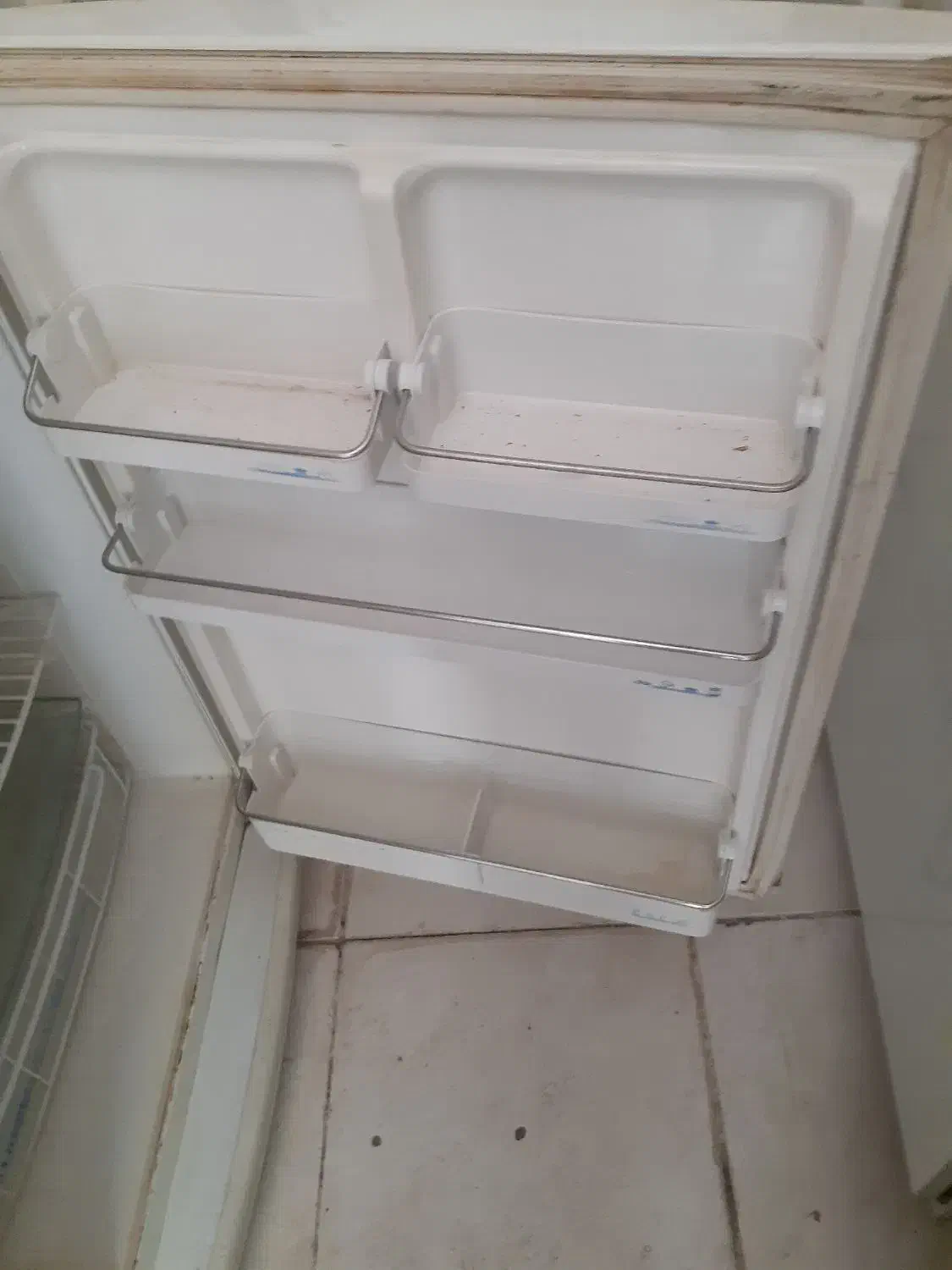 یخچال هتلی سایوان وانواع یخچال وفریزر|یخچال و فریزر|بروجن, |دیوار