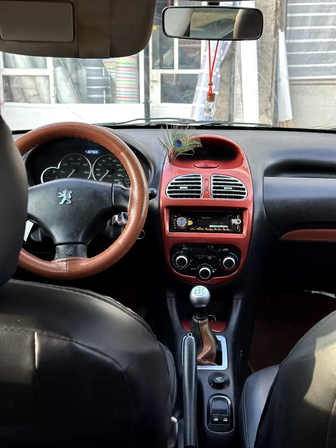 ۲۰۶ مدل ۸۵تیپ ۳ سفارشی|خودرو سواری و وانت|ارومیه, |دیوار