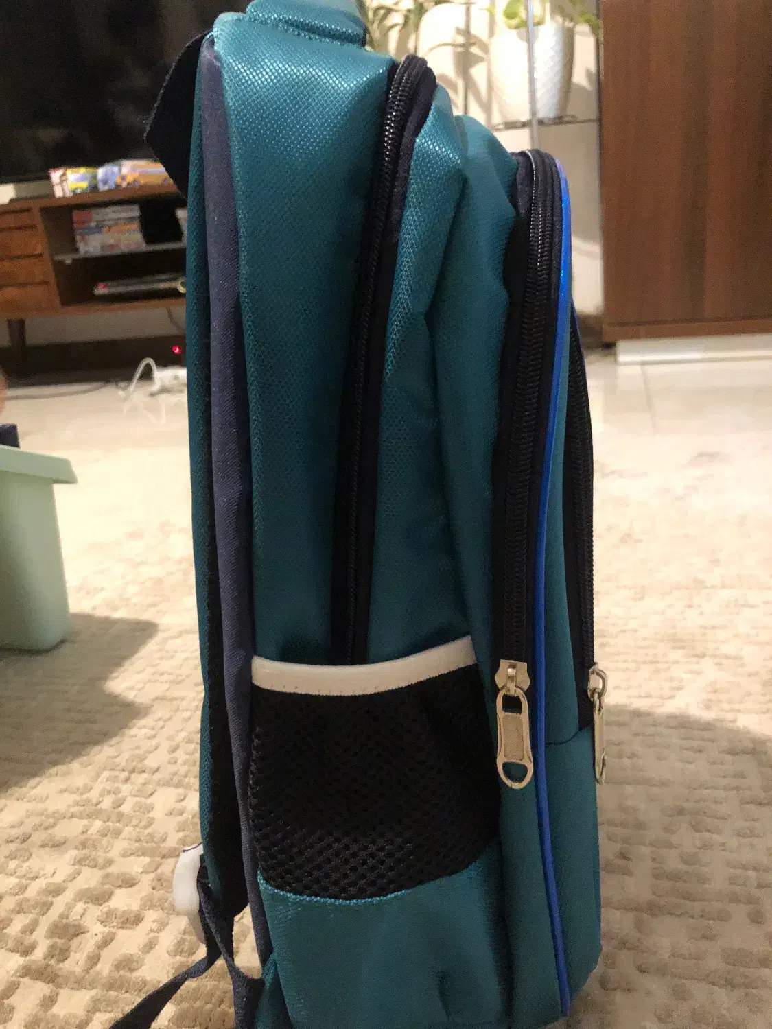 کوله پشتی سگ های نگهبان طرح برجسته|کیف، کفش، کمربند|تهران, سبلان (لشگر)|دیوار