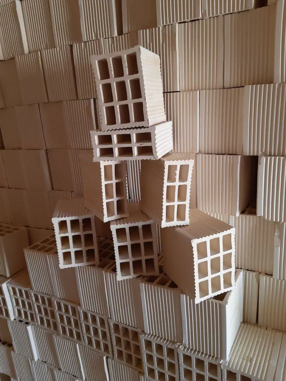 آجرنما ده سوراخ 5/5 و آجر سفال|مصالح و تجهیزات ساختمان|برخوار, |دیوار