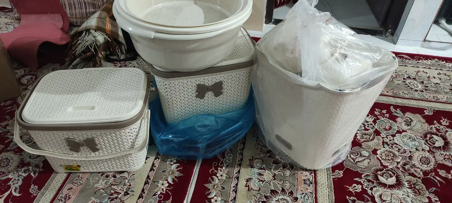 سرویس لاک کامل|ظروف نگهدارنده، پلاستیکی، یک‌بارمصرف|چناران, |دیوار