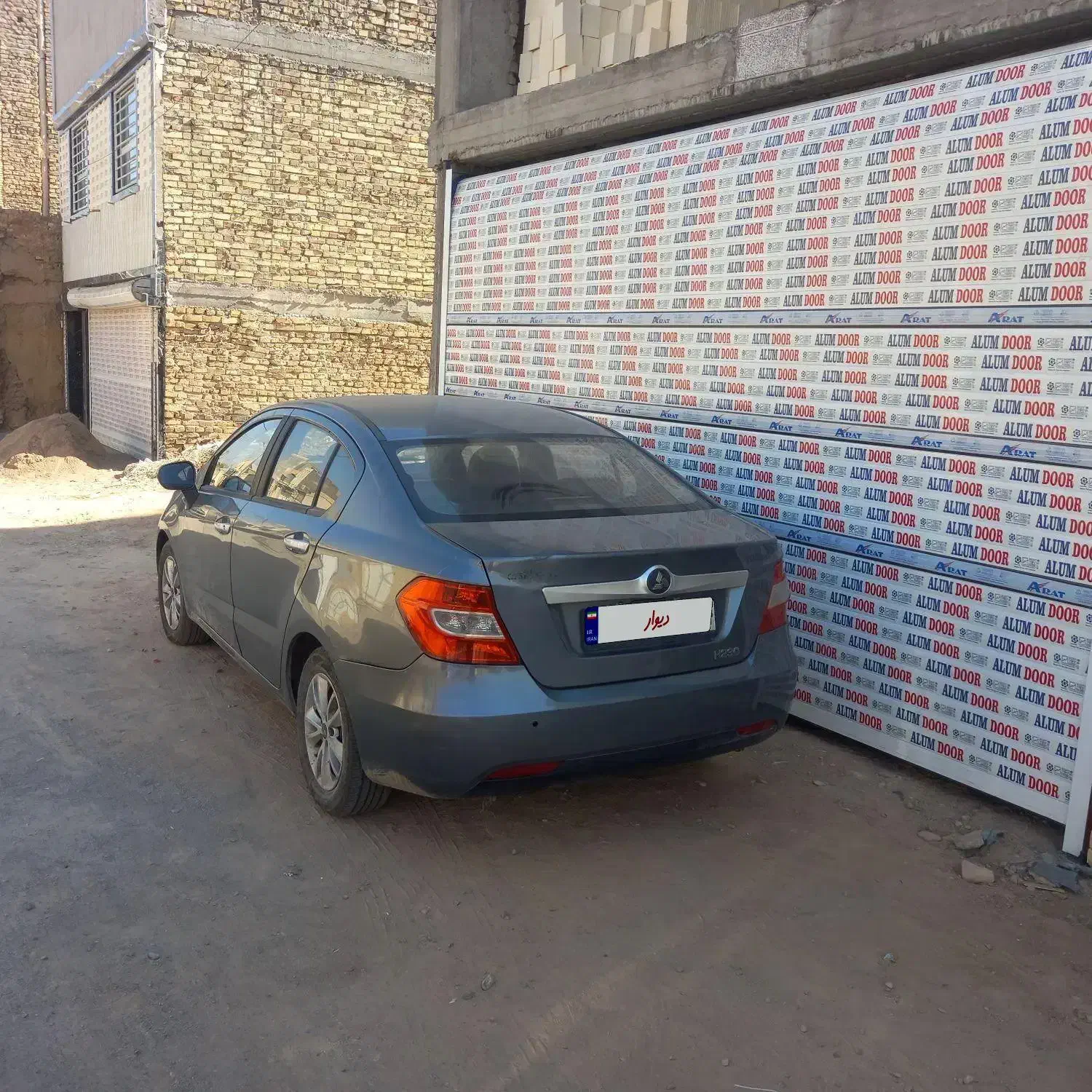 برلیانس۲۳۰ اتومات|خودرو سواری و وانت|یزد, |دیوار