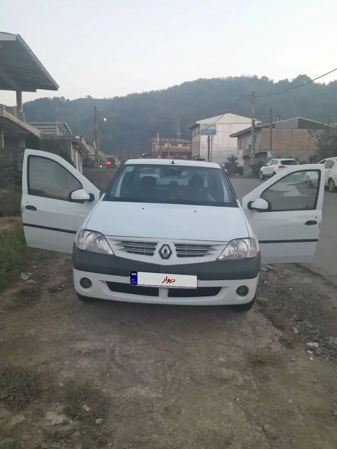 ال ۹۰ E2 مدل ۹۰ سفید|خودرو سواری و وانت|لاهیجان, پردسر|دیوار