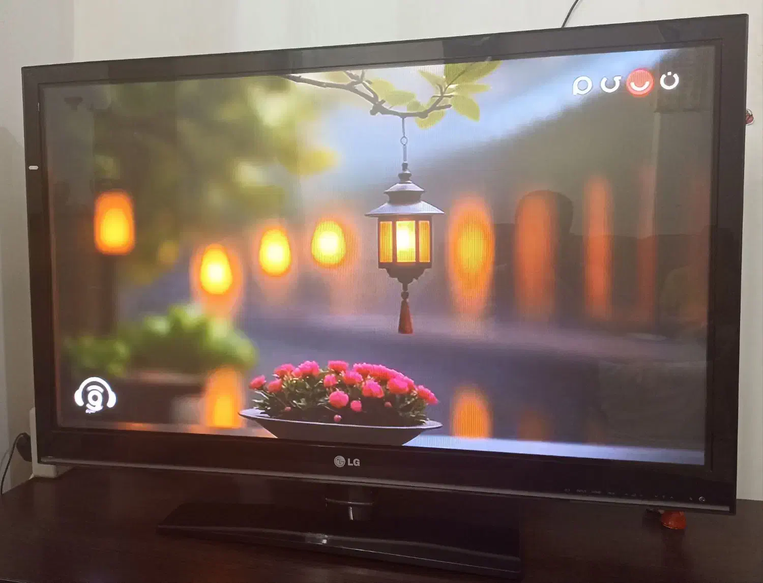 تلویزیون 42 LG|تلویزیون و پروژکتور|تفرش, |دیوار