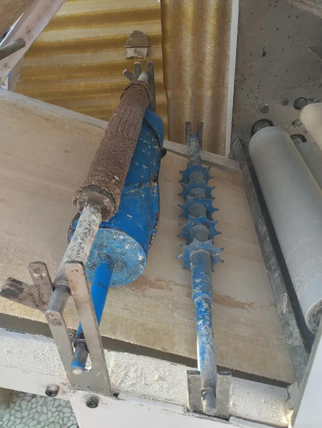 دستگاه پهن کن سه کاره اتومات|ماشین‌آلات صنعتی|اصفهان, باغ زرشک|دیوار