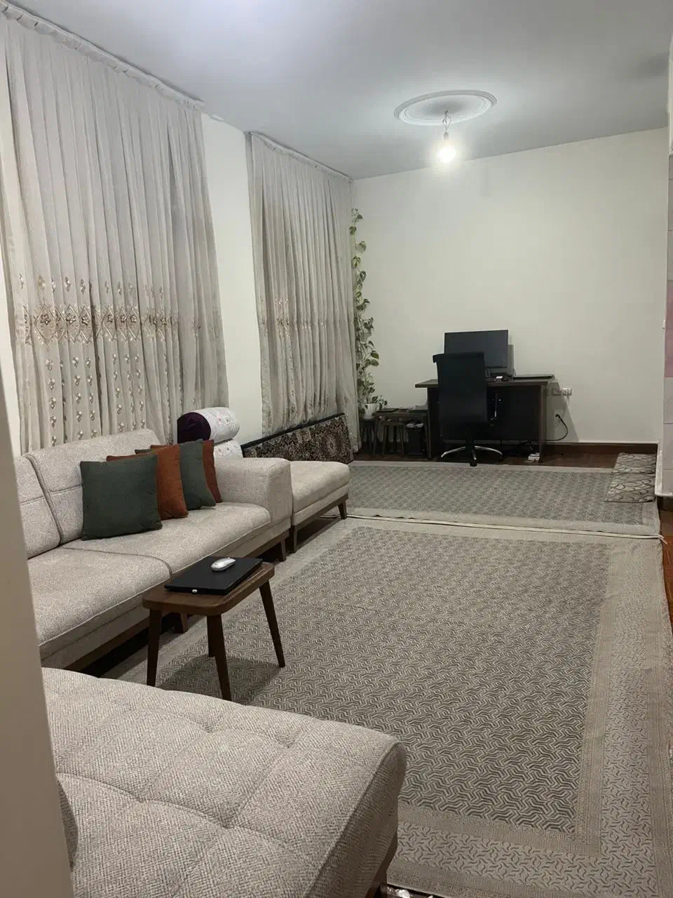 ۵۰متر تخلیه تمیز بازسازی شده همکف ۱۰دیقه مترو