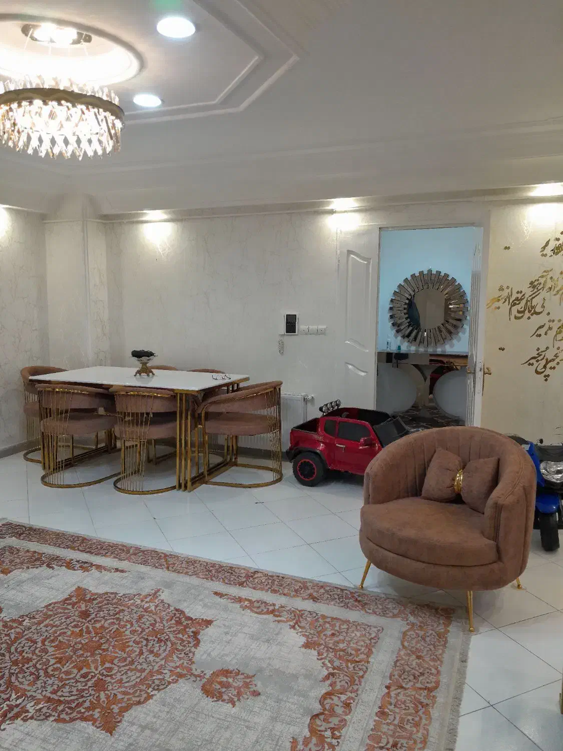 مبل وناهار خوری ست نو|مبلمان خانگی و میز عسلی|سنندج, |دیوار